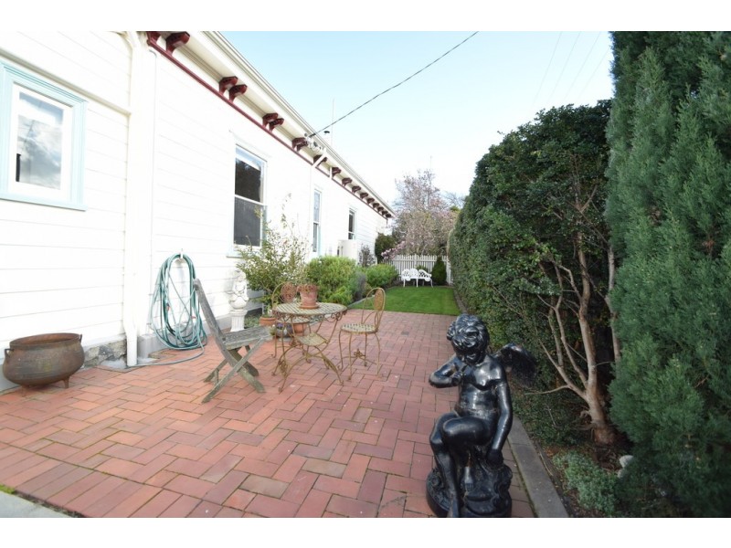 28 Albion Street, Invermay TAS 7248