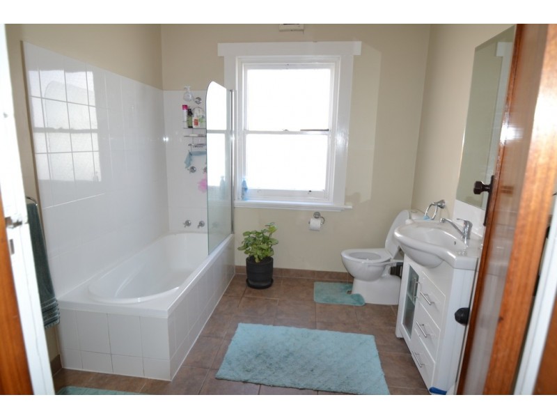 5 Pershing Street, Mowbray TAS 7248