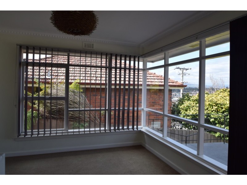 54 Bond Street, Kings Meadows TAS 7249