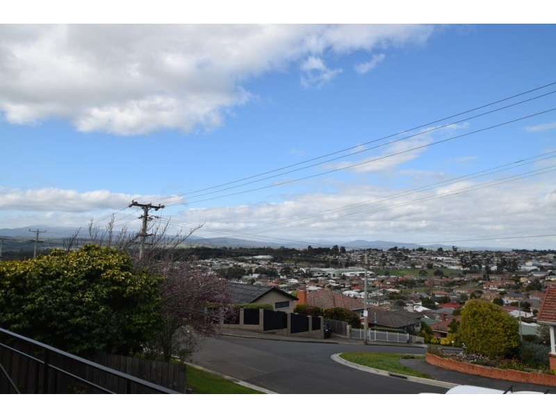 54 Bond Street, Kings Meadows TAS 7249