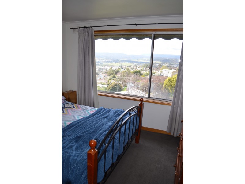 3/7 McKellar Road, Newstead TAS 7250