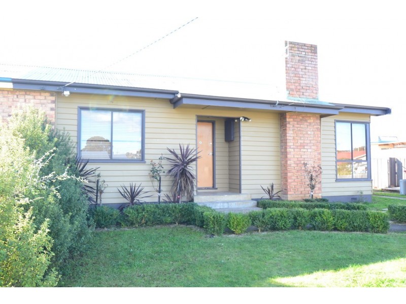 8 Carlisle Street, Waverley TAS 7250