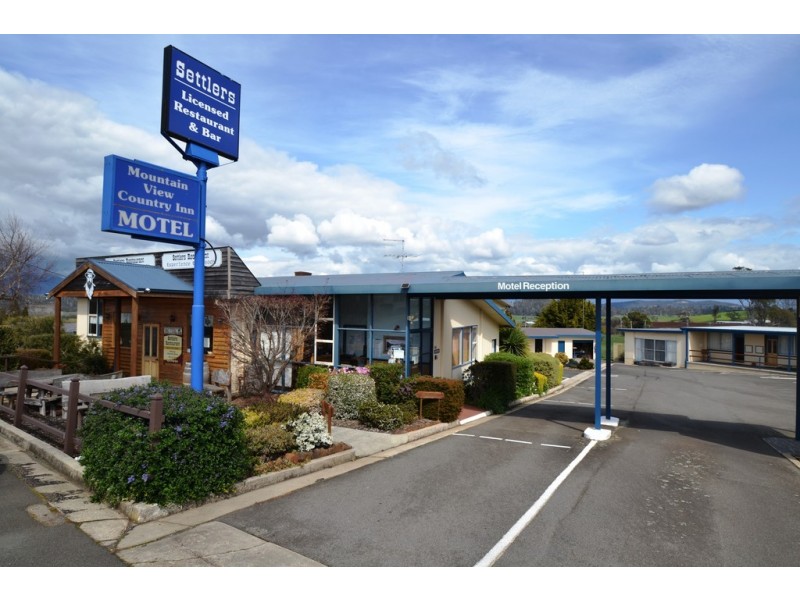144 Emu Bay Road, Deloraine TAS 7304