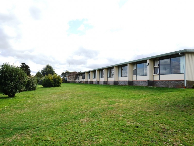 144 Emu Bay Road, Deloraine TAS 7304