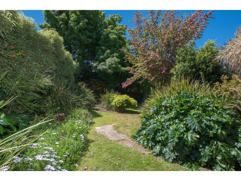 74 Viewbank Road, Newnham TAS 7248