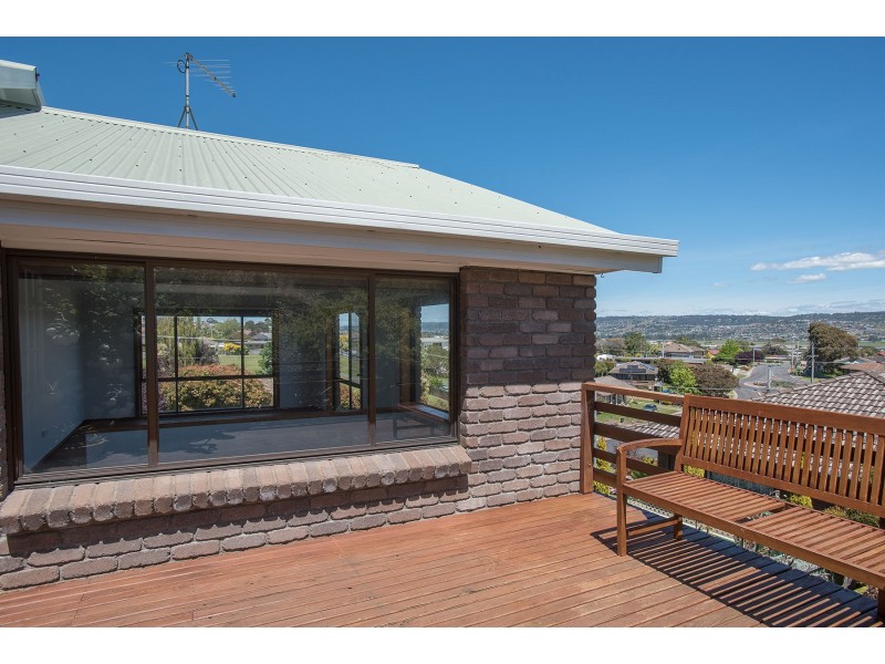 74 Viewbank Road, Newnham TAS 7248
