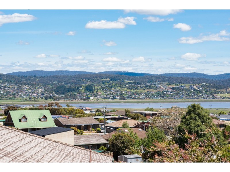 74 Viewbank Road, Newnham TAS 7248