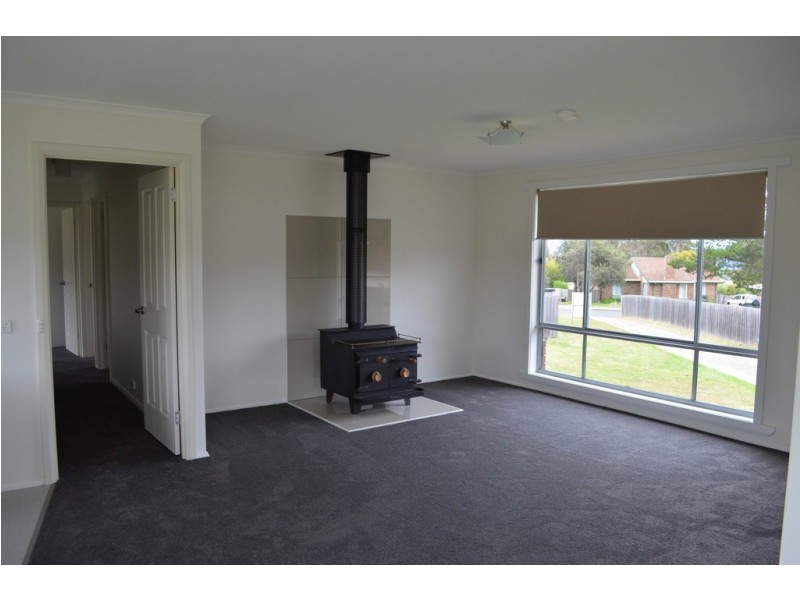 13 Ti Tree Crescent, Rocherlea TAS 7248