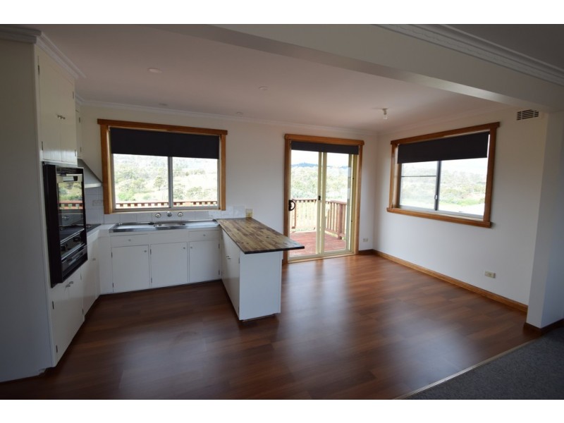 58 Crandon Crescent, Newnham TAS 7248