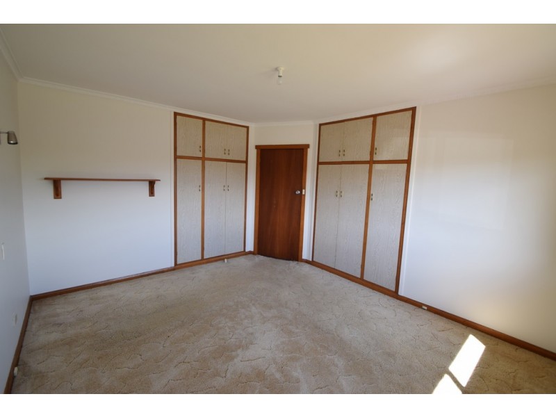 58 Crandon Crescent, Newnham TAS 7248