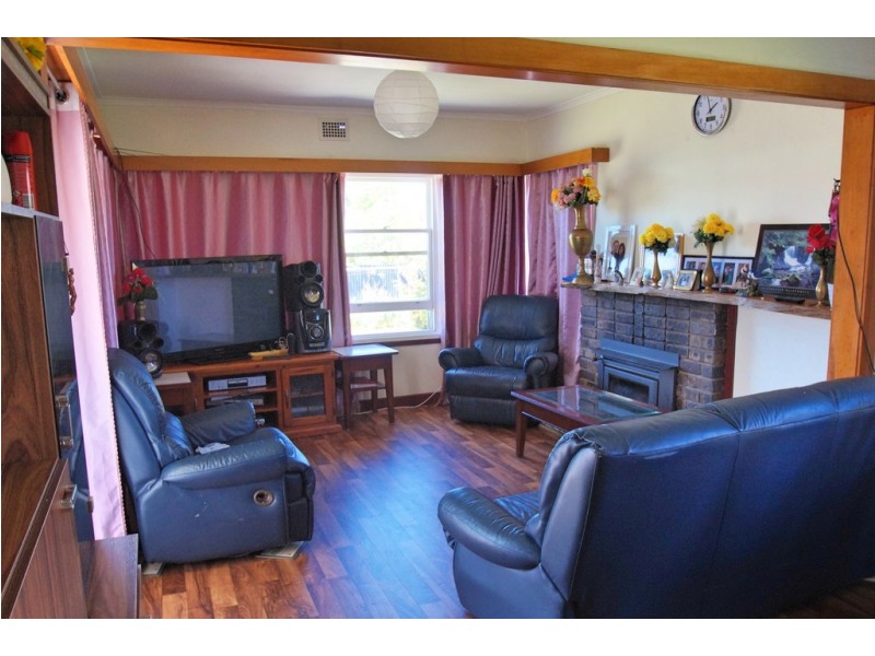 30 Jellico Street, Mowbray TAS 7248