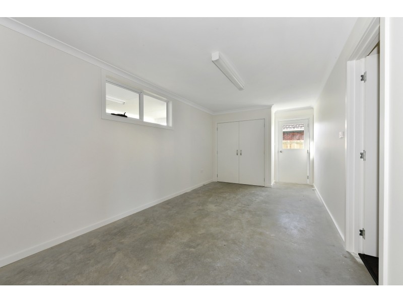 2/108 Alanvale Road, Newnham TAS 7248