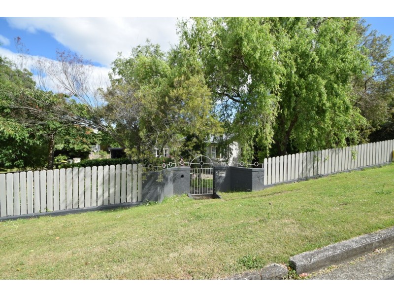 5 Benjamin Street, Trevallyn TAS 7250