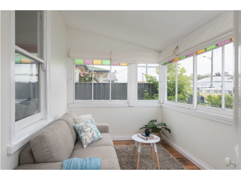 16 Oswald Street, Invermay TAS 7248