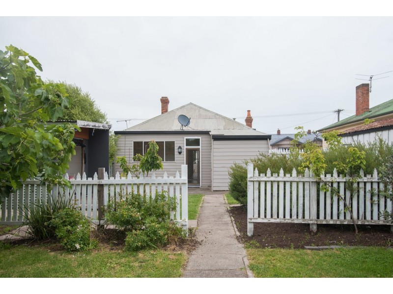 16 Oswald Street, Invermay TAS 7248