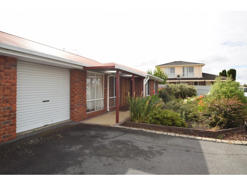 1/12 Drysdale Court, Newnham TAS 7248