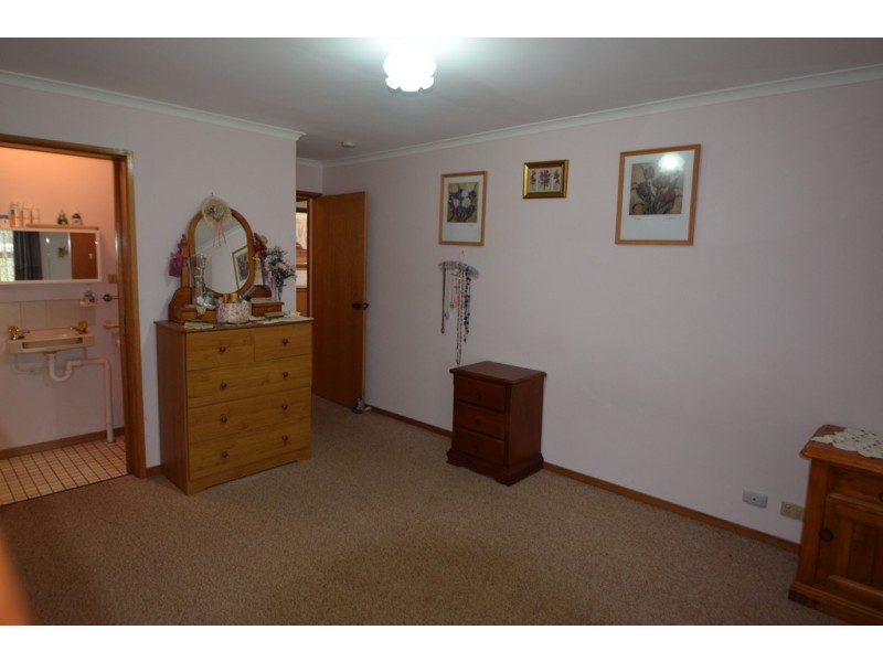 1/12 Drysdale Court, Newnham TAS 7248