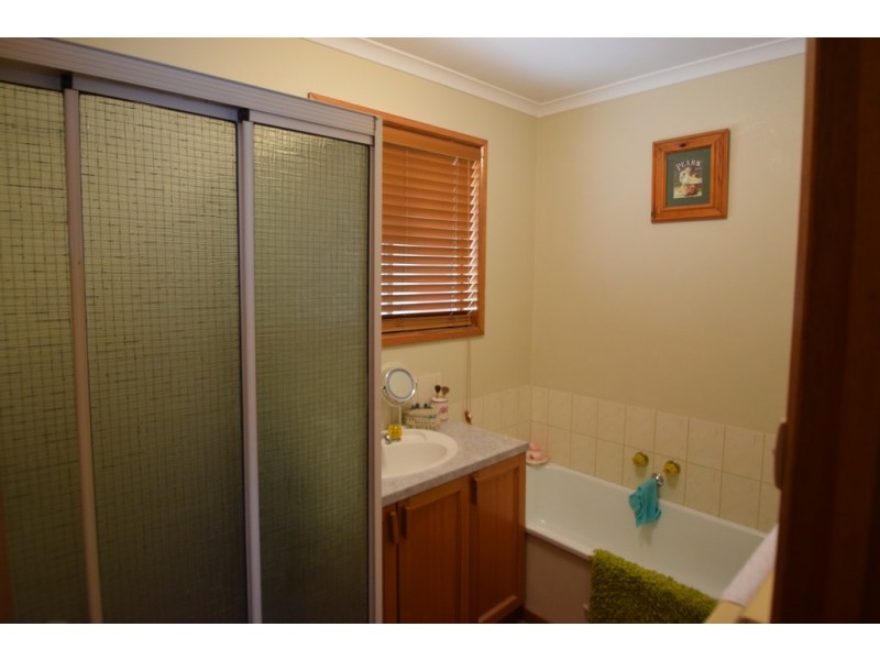 1/12 Drysdale Court, Newnham TAS 7248