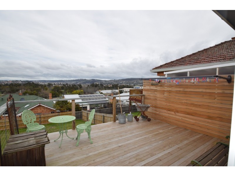 10 Clark Street, Mowbray TAS 7248