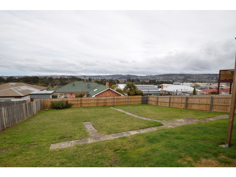 10 Clark Street, Mowbray TAS 7248