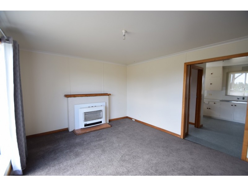 3 Carins Street, Waverley TAS 7250