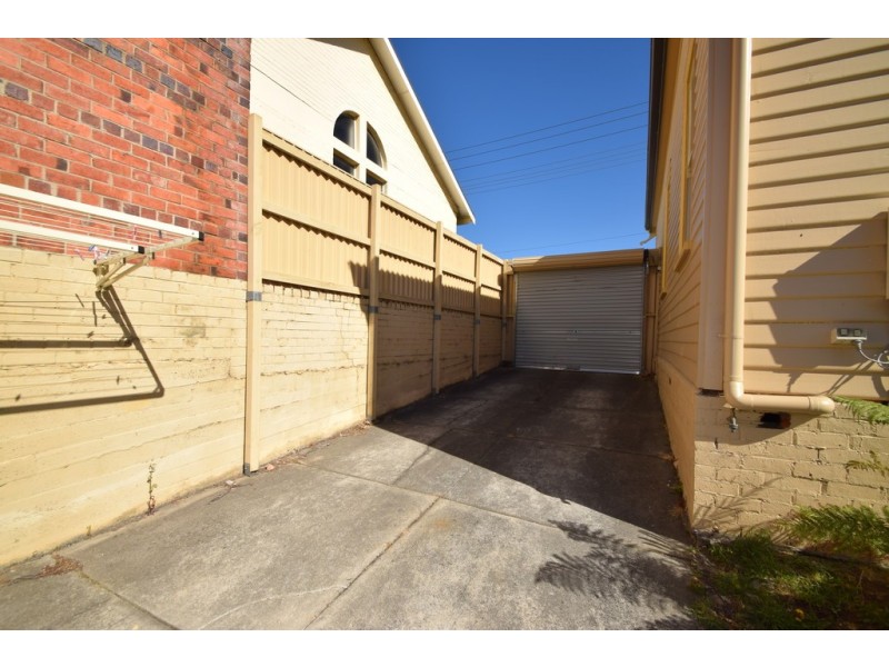 5 Button Street, Mowbray TAS 7248
