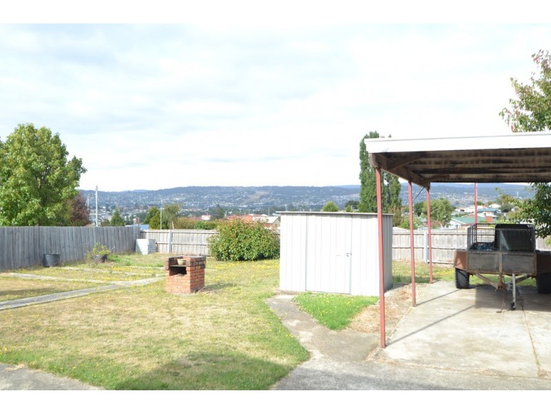 14 Lawson Street, Mayfield TAS 7248