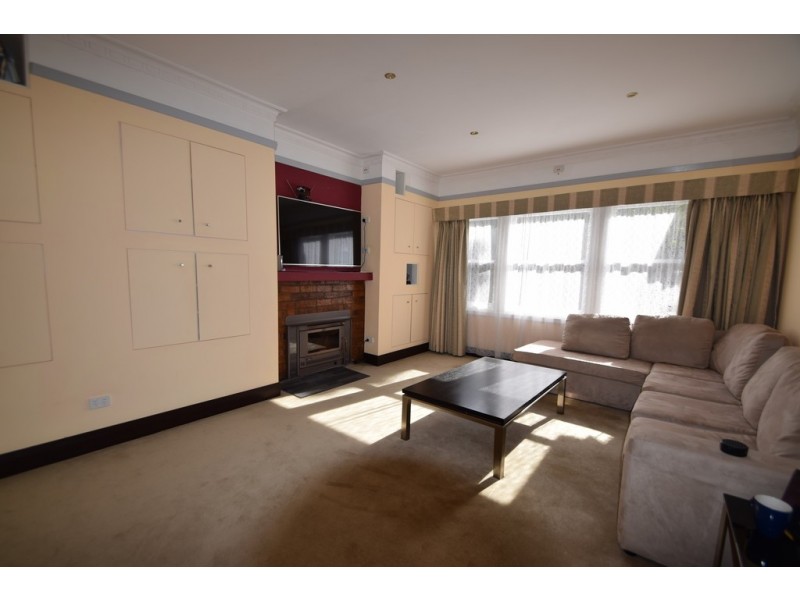 23 George Town Road, Newnham TAS 7248