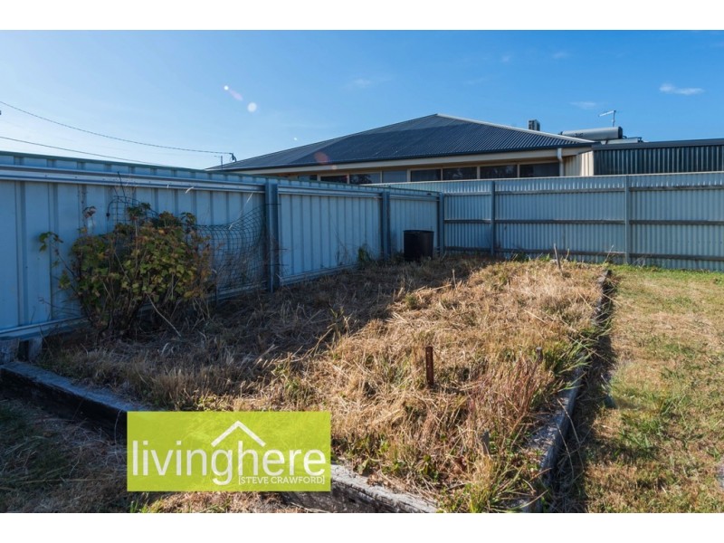 8 Adelaide Street, George Town TAS 7253