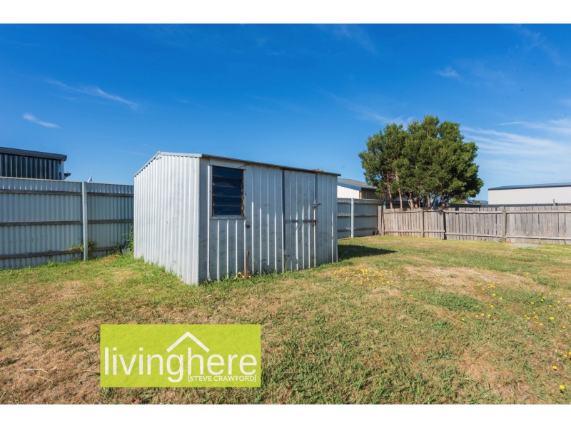 8 Adelaide Street, George Town TAS 7253