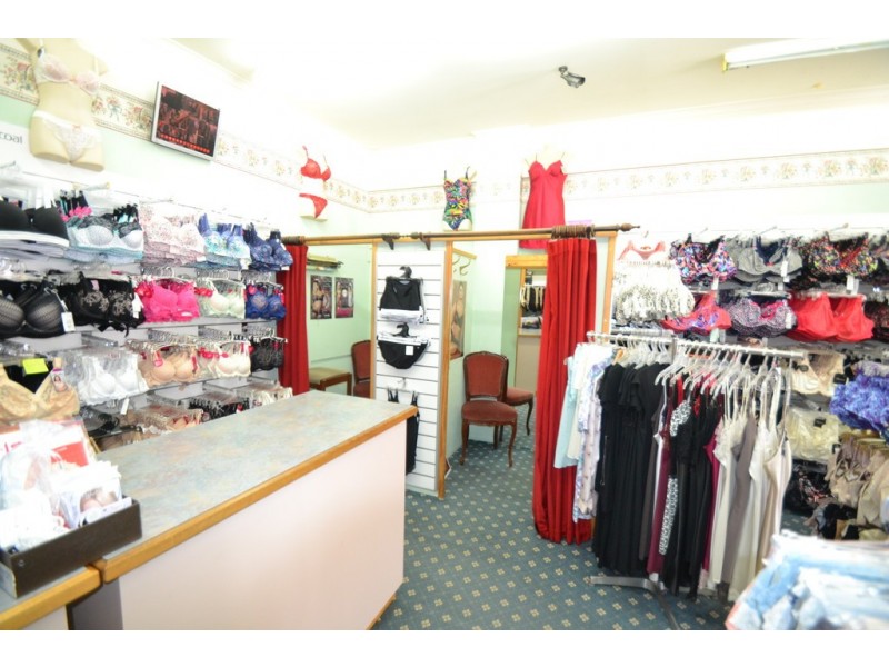 Shop 10 Yorktown Square, Launceston TAS 7250