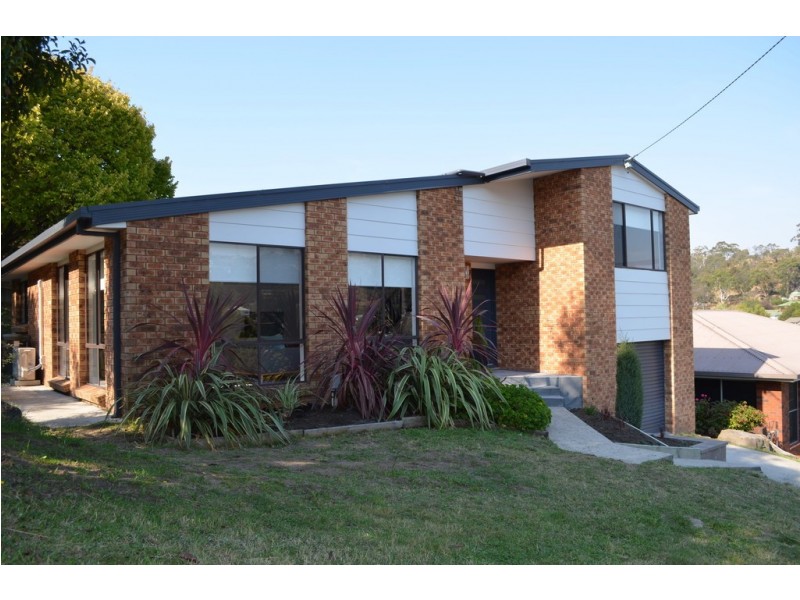 8 Glencoe Avenue, Trevallyn TAS 7250