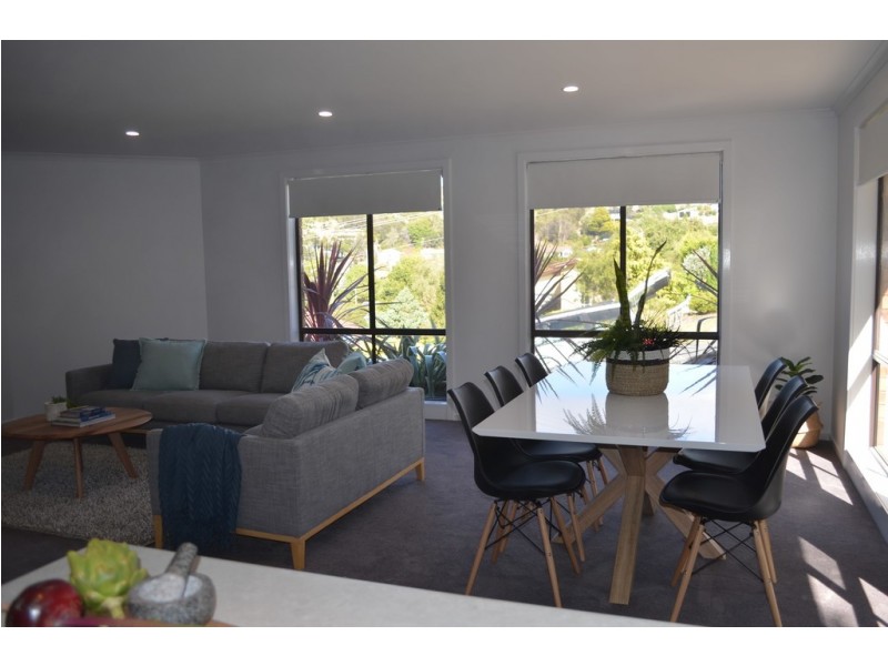 8 Glencoe Avenue, Trevallyn TAS 7250