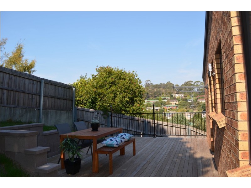 8 Glencoe Avenue, Trevallyn TAS 7250