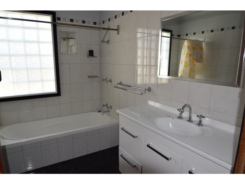 15 Kinross Road, Invermay TAS 7248