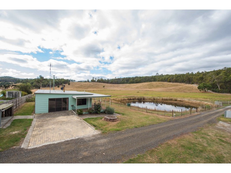 261 Colgraves Road, Pipers River TAS 7252