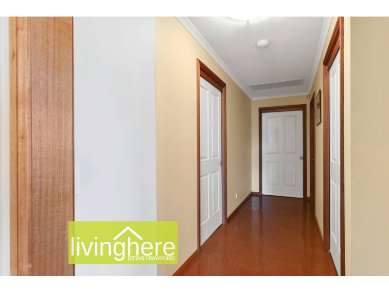 6 Dafnis Drive, Newnham TAS 7248