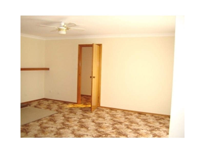 16 Heathfield Street, Norwood TAS 7250