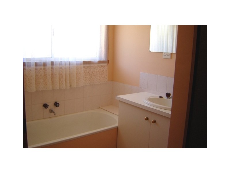 6 Goya Road, Newnham TAS 7248