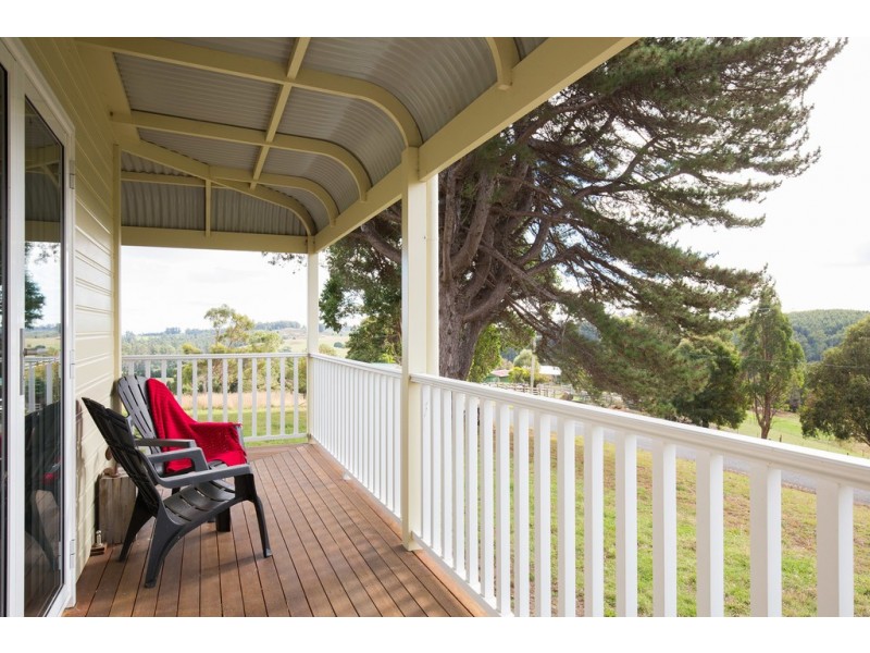 100 Browns Road, Lilydale TAS 7268