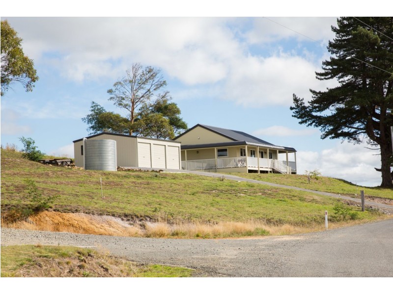 100 Browns Road, Lilydale TAS 7268