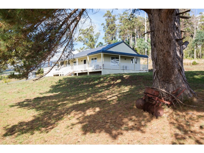 100 Browns Road, Lilydale TAS 7268