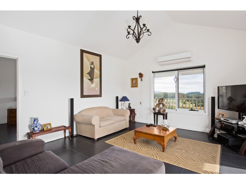 100 Browns Road, Lilydale TAS 7268