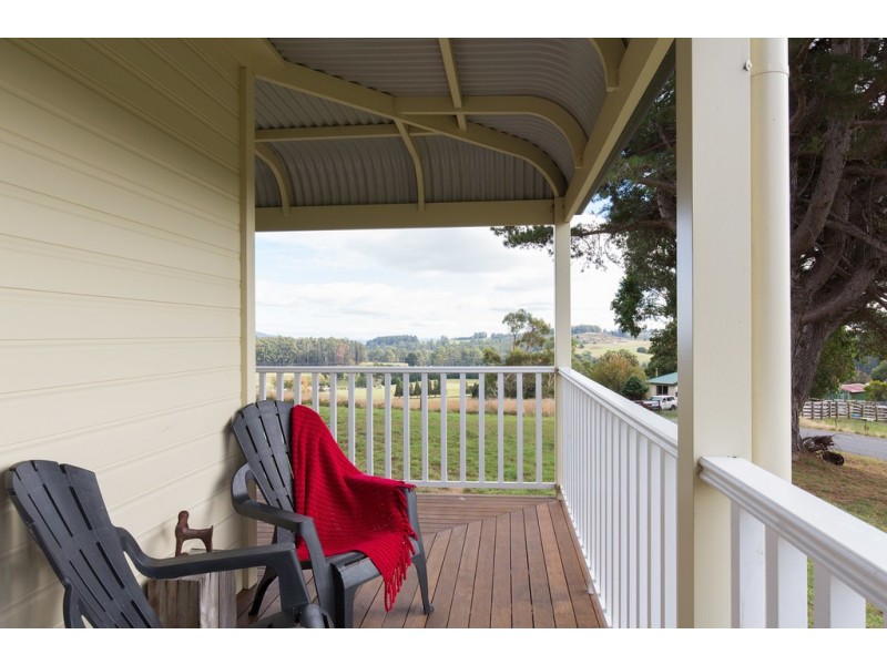 100 Browns Road, Lilydale TAS 7268