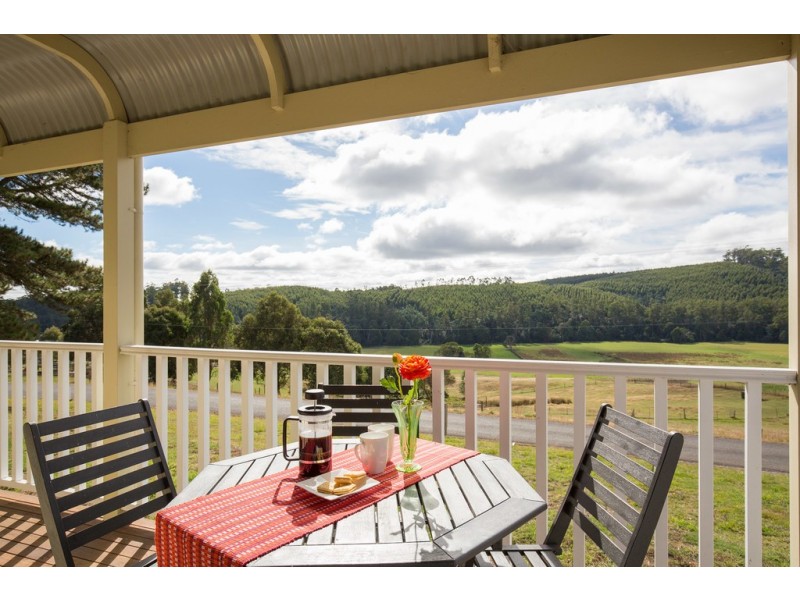 100 Browns Road, Lilydale TAS 7268