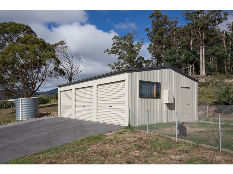100 Browns Road, Lilydale TAS 7268