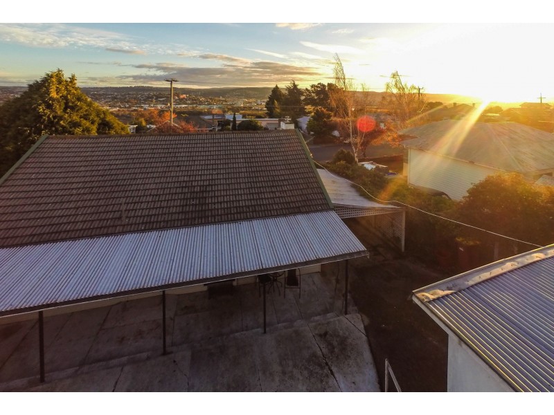 105 Wildor Crescent, Ravenswood TAS 7250