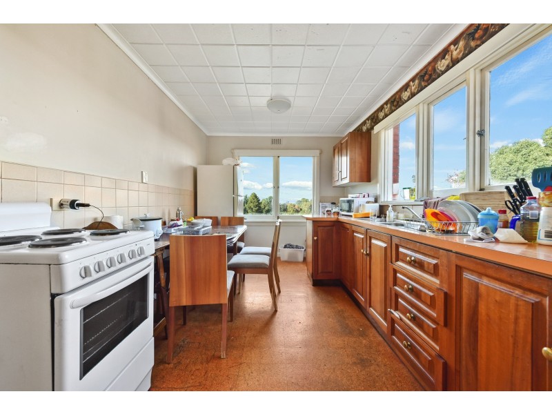 38 Parua Road, Newnham TAS 7248