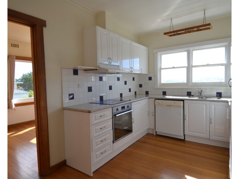 36 Salisbury Crescent, West Launceston TAS 7250