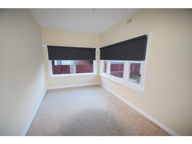 8 Birdwood Street, Mowbray TAS 7248